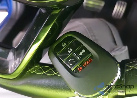 2023 Honda Civic Sport z USA, uszkodzony, nr VIN 2HGFE2F55PH546682